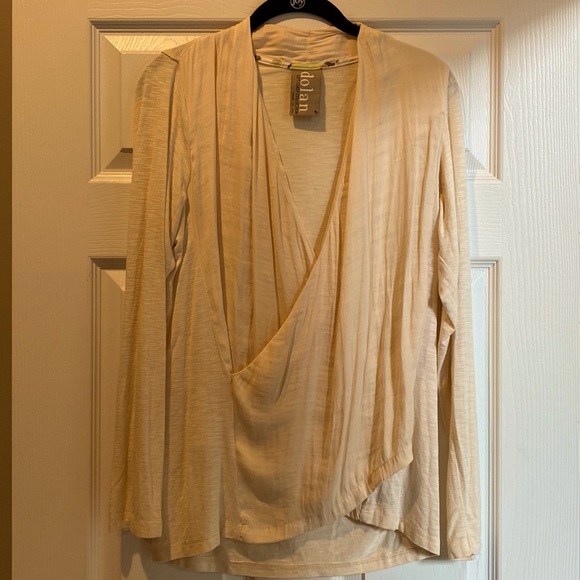 Anthropologie Dolan Cream Colored Faux Wrap Style Top Size M - Picture 1 of 5